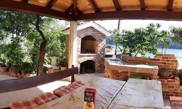 Meri Apartamento Kampor